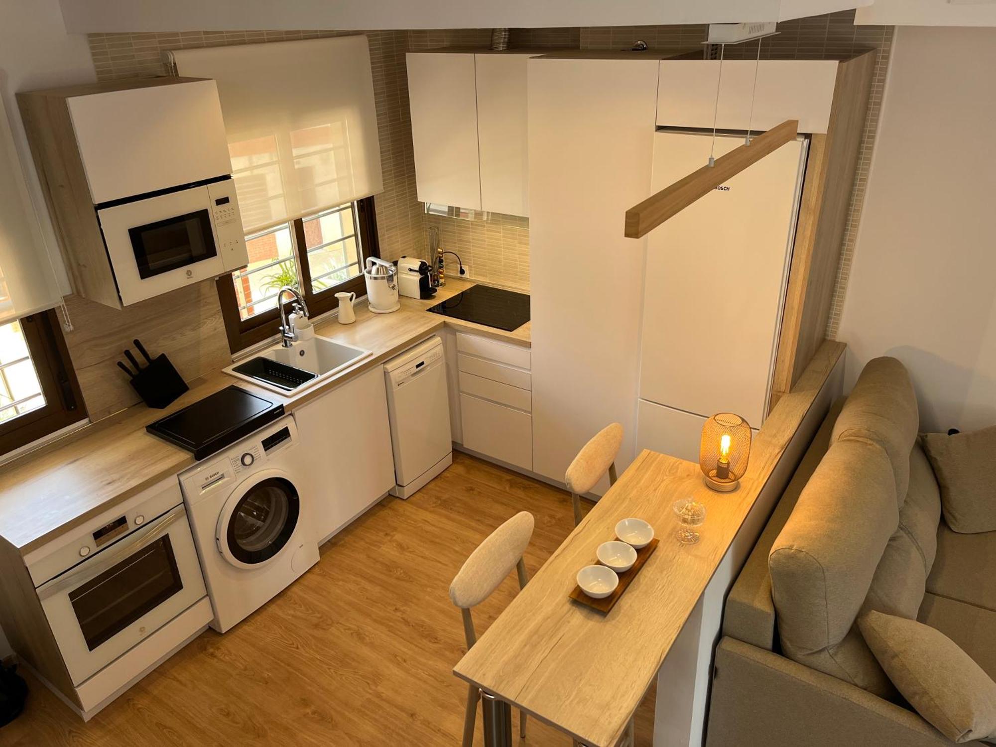 Duplex Con Terraza Privada Y Parking A 15 Minutos De Sevilla Dos Hermanas Exteriör bild