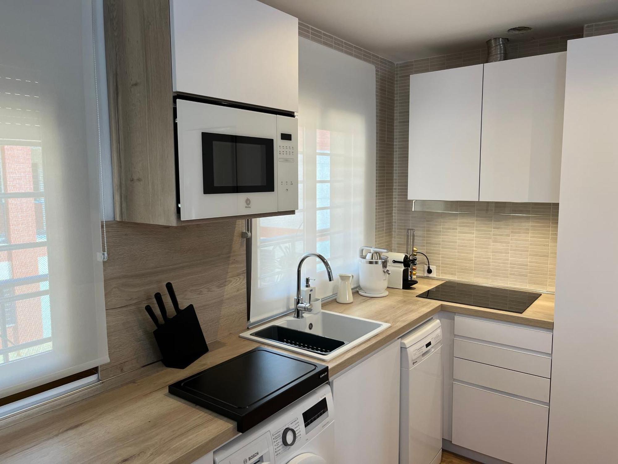 Duplex Con Terraza Privada Y Parking A 15 Minutos De Sevilla Dos Hermanas Exteriör bild